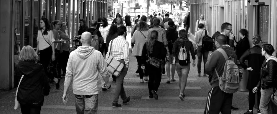 Layoffs, unemployment up last year, job vacancies fell