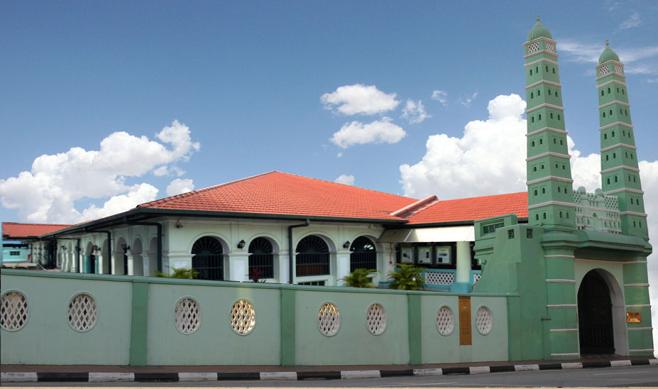 Jamae Chulia Mosque. Photo courtesy: masjidjamaechulia.sg