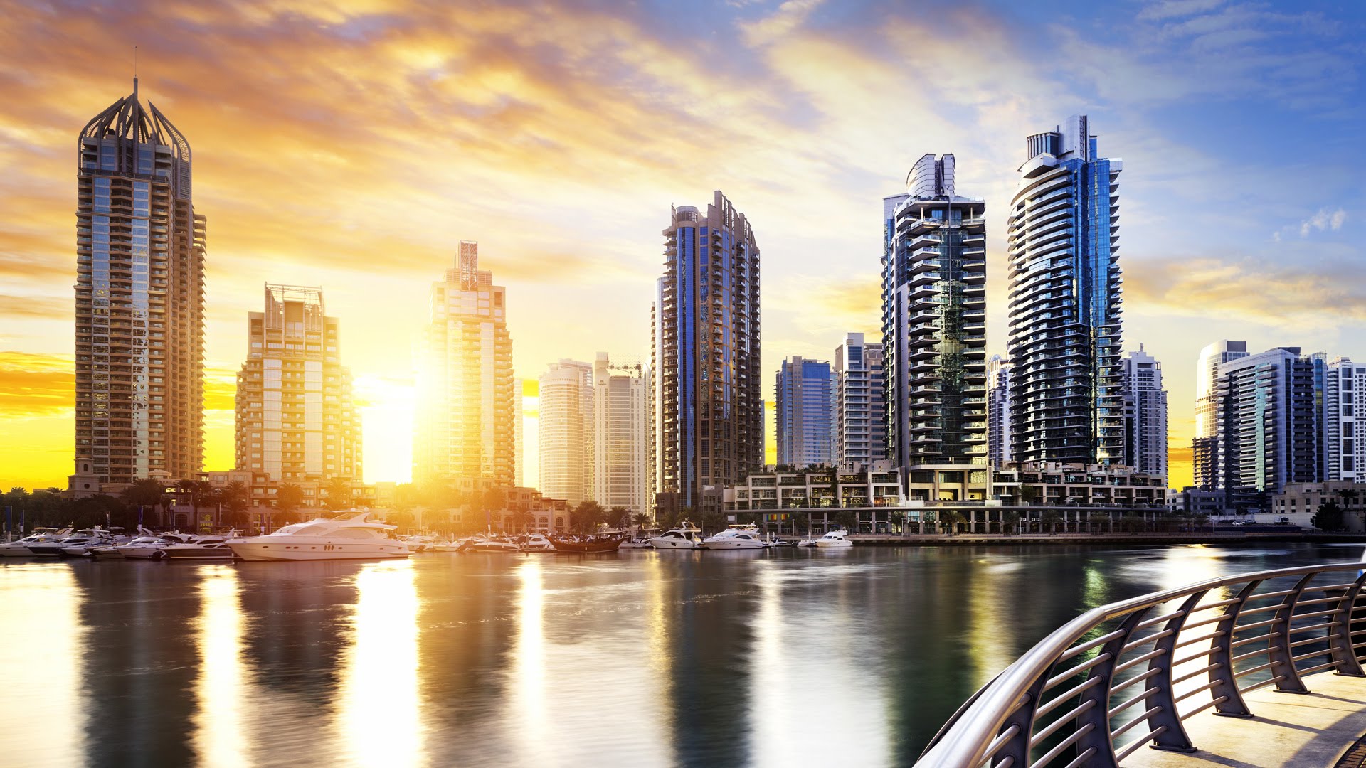 Qatari citizens are rushing to sell their properties in Dubai amidst ongoing Gulf crisis. 