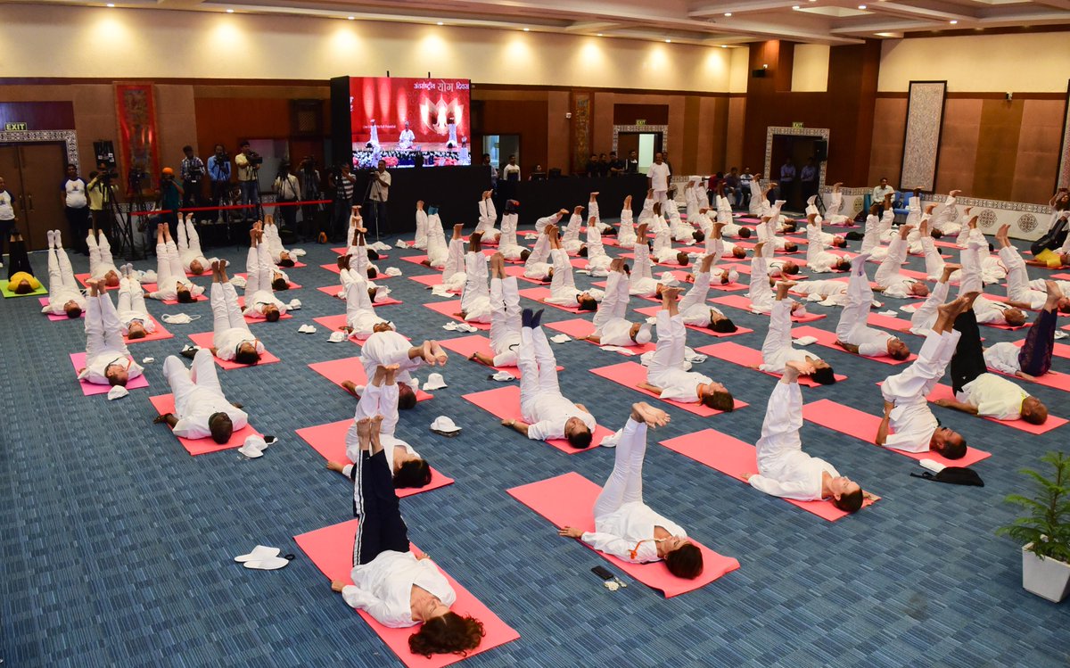 Diplomats from various missions in New Delhi performing asanas 