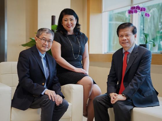 Prof Ling San, Ms Tan Aik Na and Prof Lam Khin Yong 