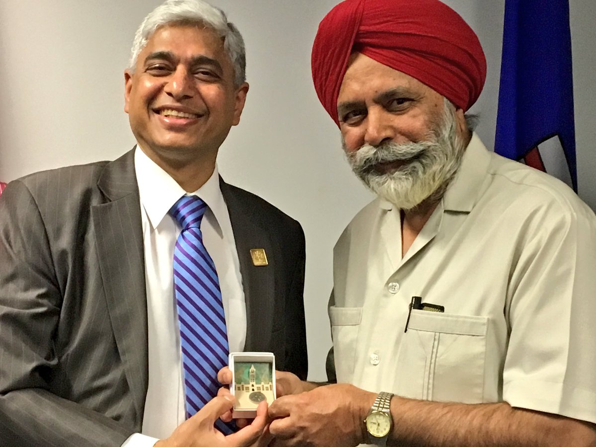 Calgary MP Darshan Kang (right) with Indian MEA official Vikas Swarup