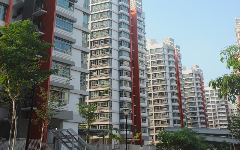 HDB 