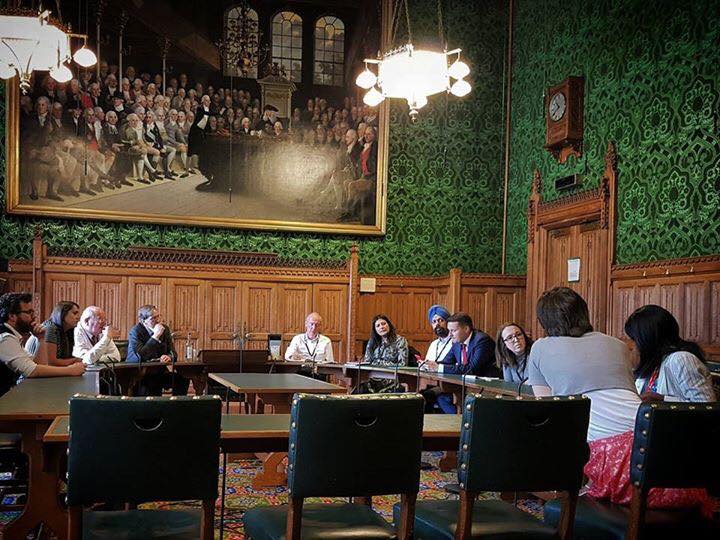 UK Labour MP Tan Dhesi (centre, blue turban) in Parliament.