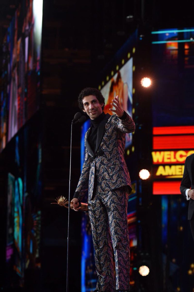 Jim Sarbh with his award.