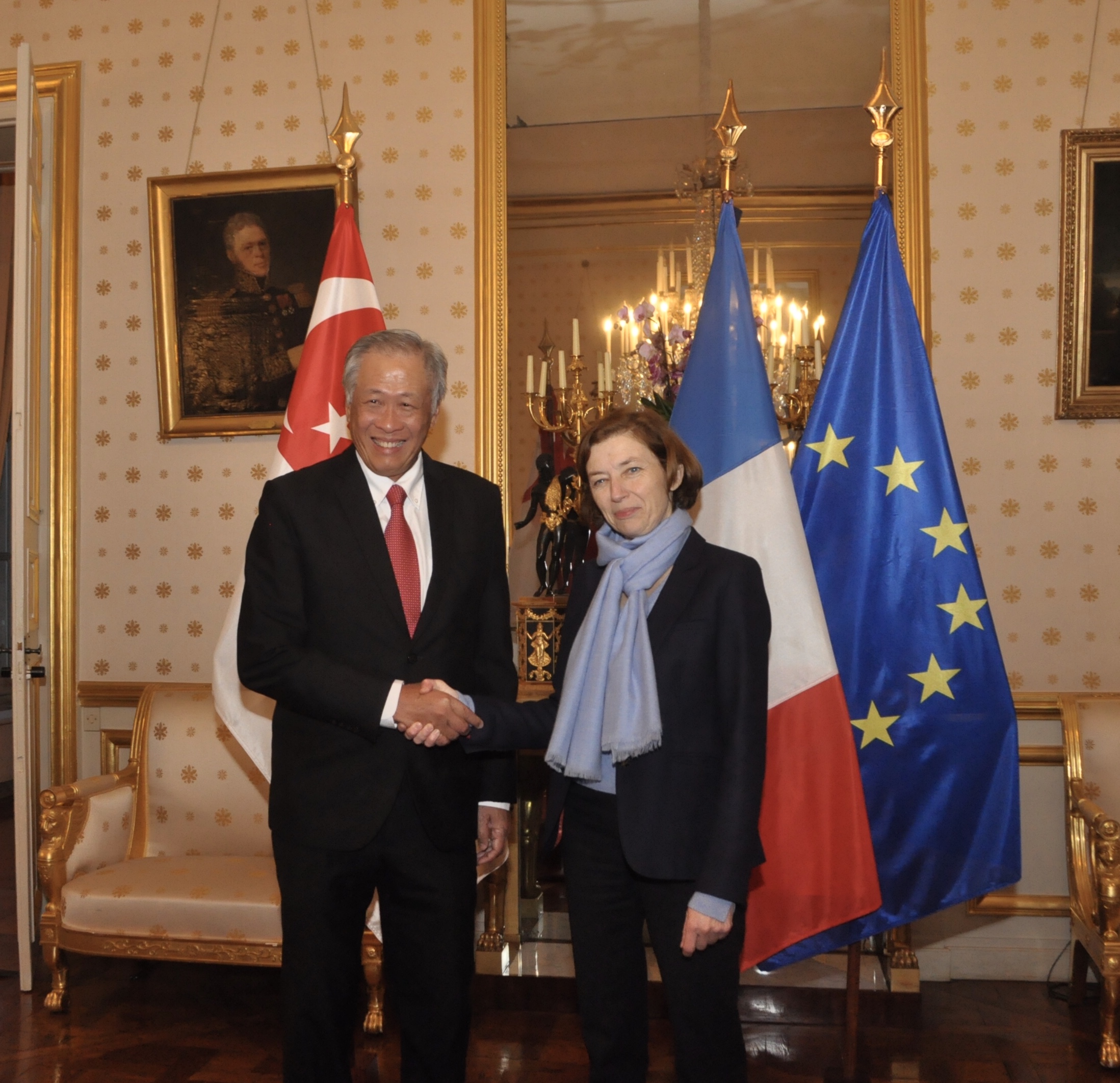 Dr Ng Eng Hen meeting with French Minister for the Armed Forces Florence Parly prior to the investiture ceremony. 