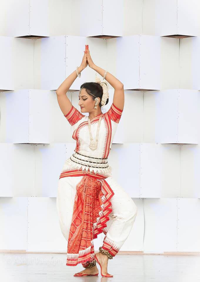Tribhanga will premiere at Singapore on May 1 in the Darshana Intimate Dance Series hosted by Apsara Arts. 