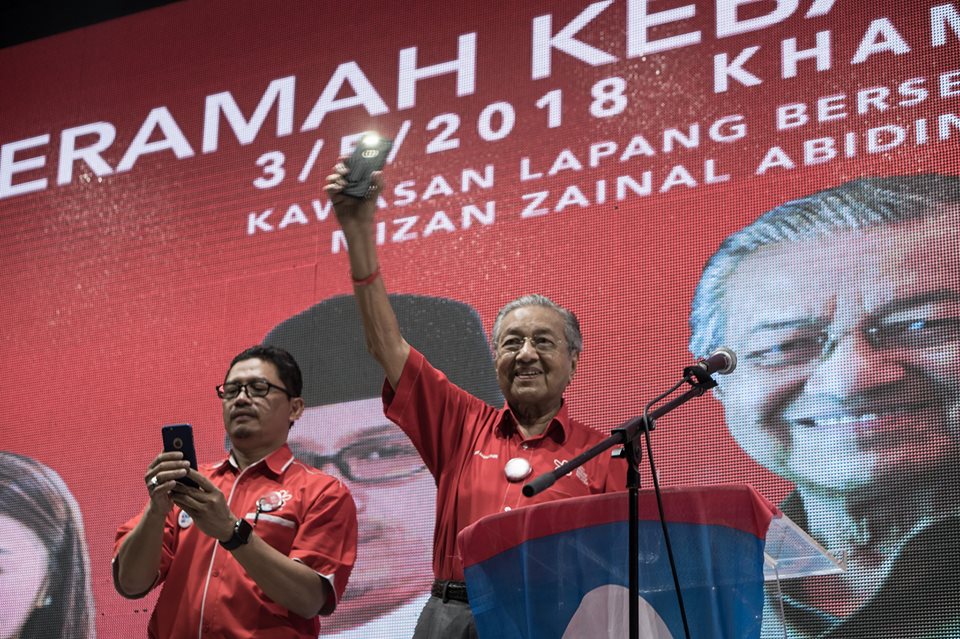 92-year-old Dr Mahathir Mohamad was officially sworn-in as Malaysia’s Prime Minister. 