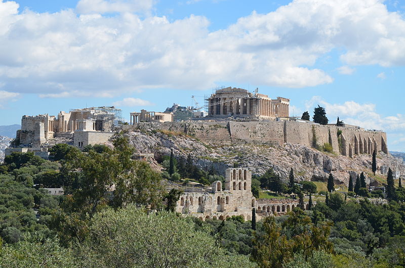 Acropolis is located on a cliff with a flat top, crowned with a classical Greek temple. Photo courtesy: Wikimedia 