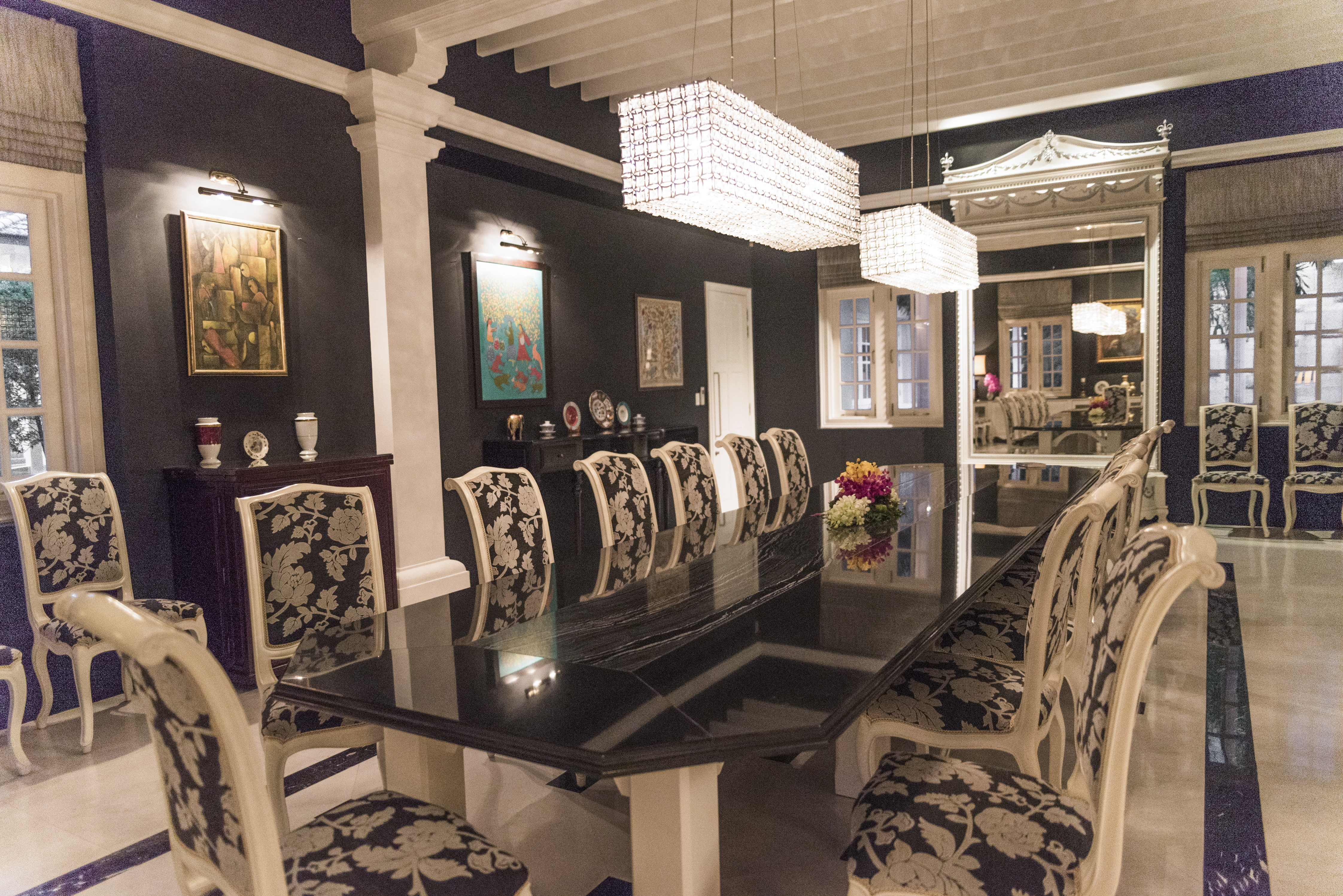 The sprawling dining hall of the India House. Photo courtesy: IDF, Singapore